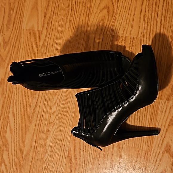 BCBGeneration High Heel Open Toe - Picture 2 of 10